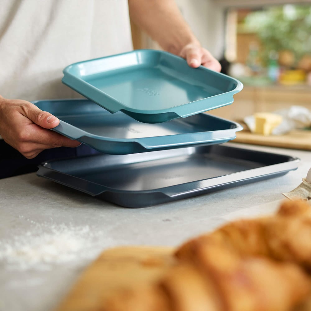 Joseph Joseph Nest Bake Set Of 3 Baking Trays | Housing Units