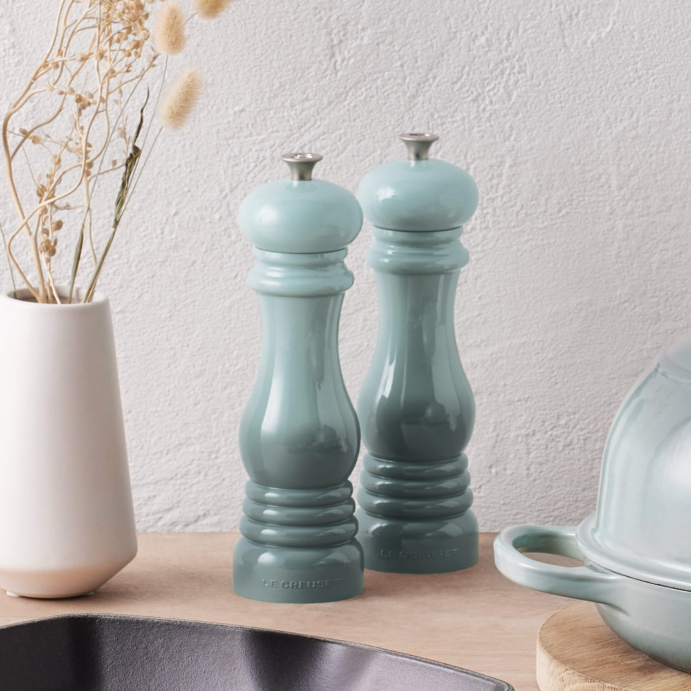 Le Creuset Sea Salt Classic Pepper Mill | Housing Units